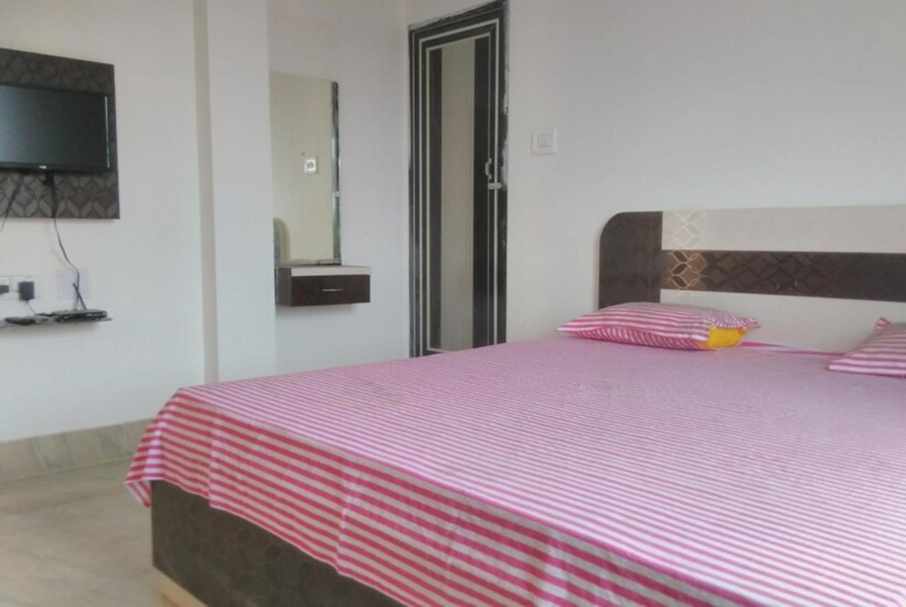 Hotel Padoshi Near Beach Best Choice Of Travellers By Morservices 3*